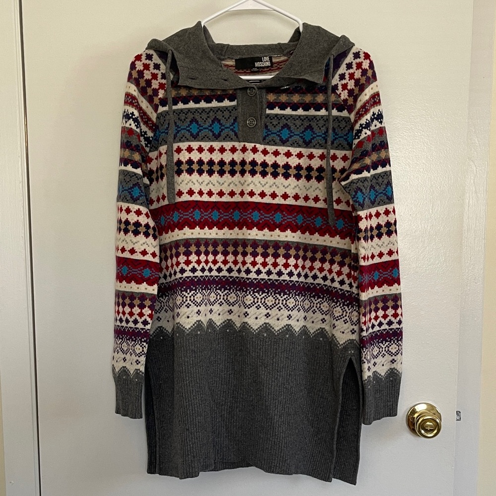 Moschino Gray Hooded V‑Neck Sweater with Multicolor Fair Isle Pattern